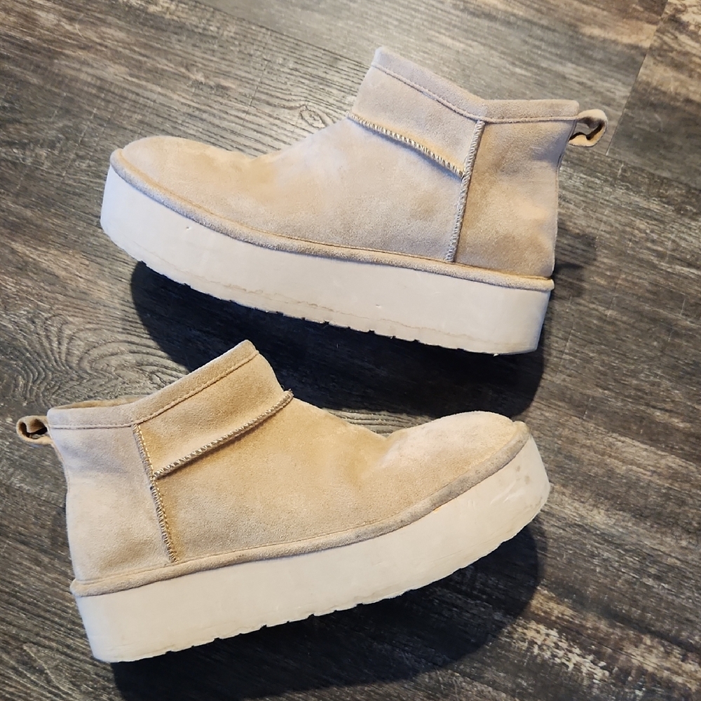 Madden Girl Embracce Cozy Mini Platform Booties Size 8